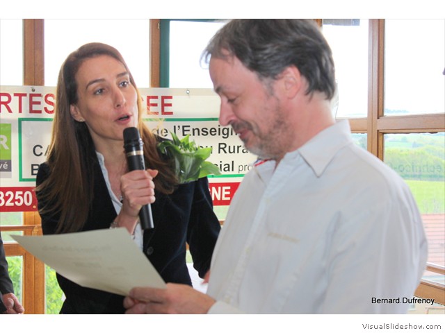 Sandra MONZANI, marraine du courcours de flan et Jacques DECORET, président du jury