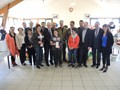 Chantal, Jean-Paul et Alexis GOLIARDON, prix d'honneur en agneaux de boucherie posant avec les personnalités