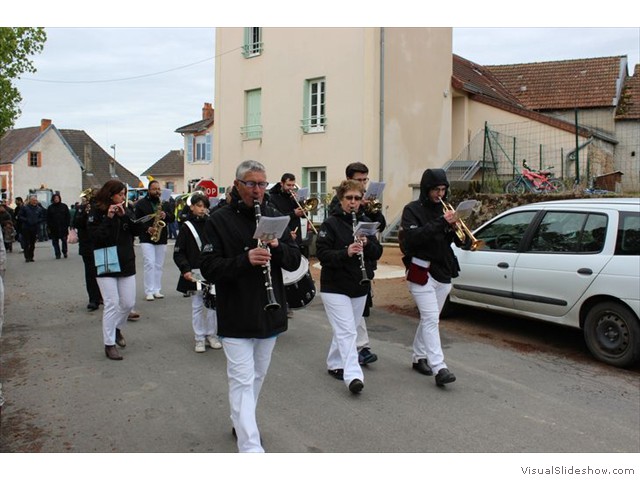 La Banda des 2 rives défile