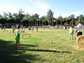 Camille et Inès se préparent pour le jeu des ados