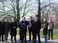 les personnalités devant la nouvelle couverture de l'école